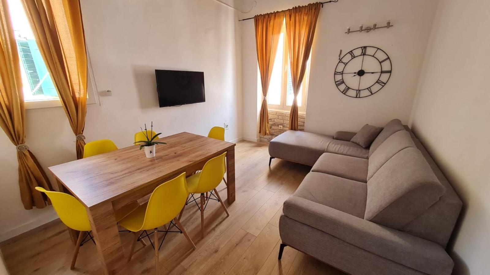 R&E Apartment スプリト 部屋 写真